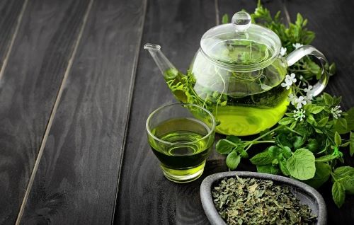 تصویری از معرفی بهترین دمنوش های ترکیبی برای سرماخوردگی و سرفه